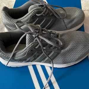 Adidas Sneakers Size 10